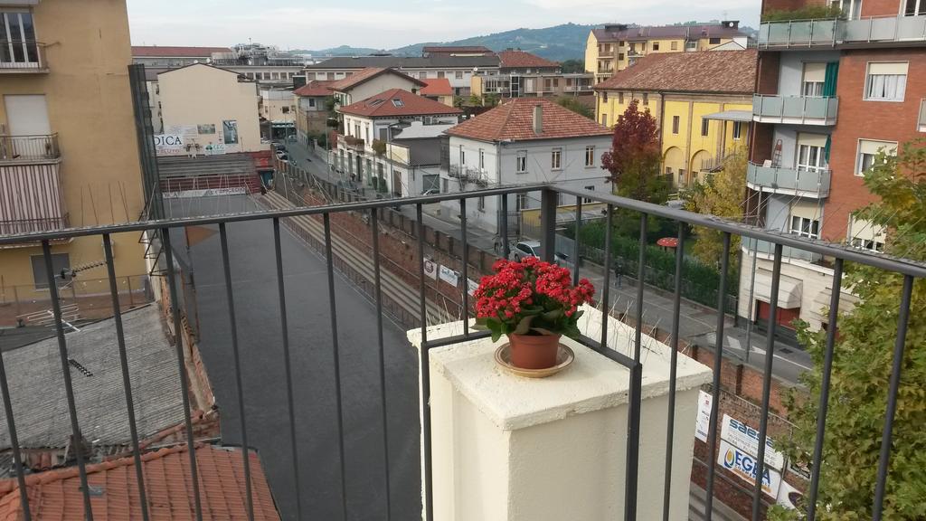 Appartamenti Via Toti 1 Alba  Rom bilde